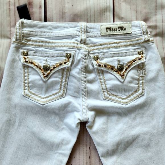 NWT Miss Me "Signature Boot" Bootcut White Jean Beaded Wood | Women's Size 28 - Picture 9 of 14